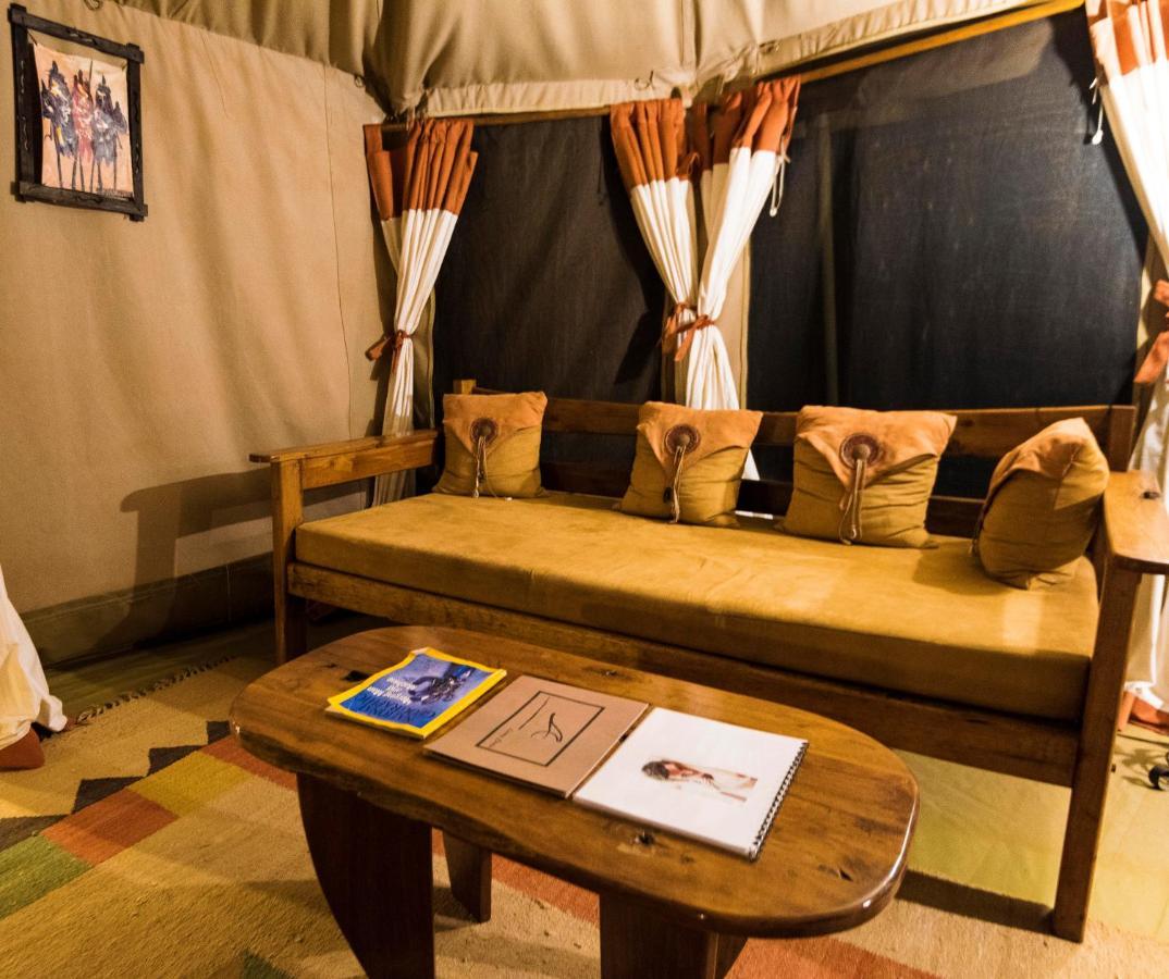 Elephant Bedroom Camp - Samburu Archers Post المظهر الخارجي الصورة