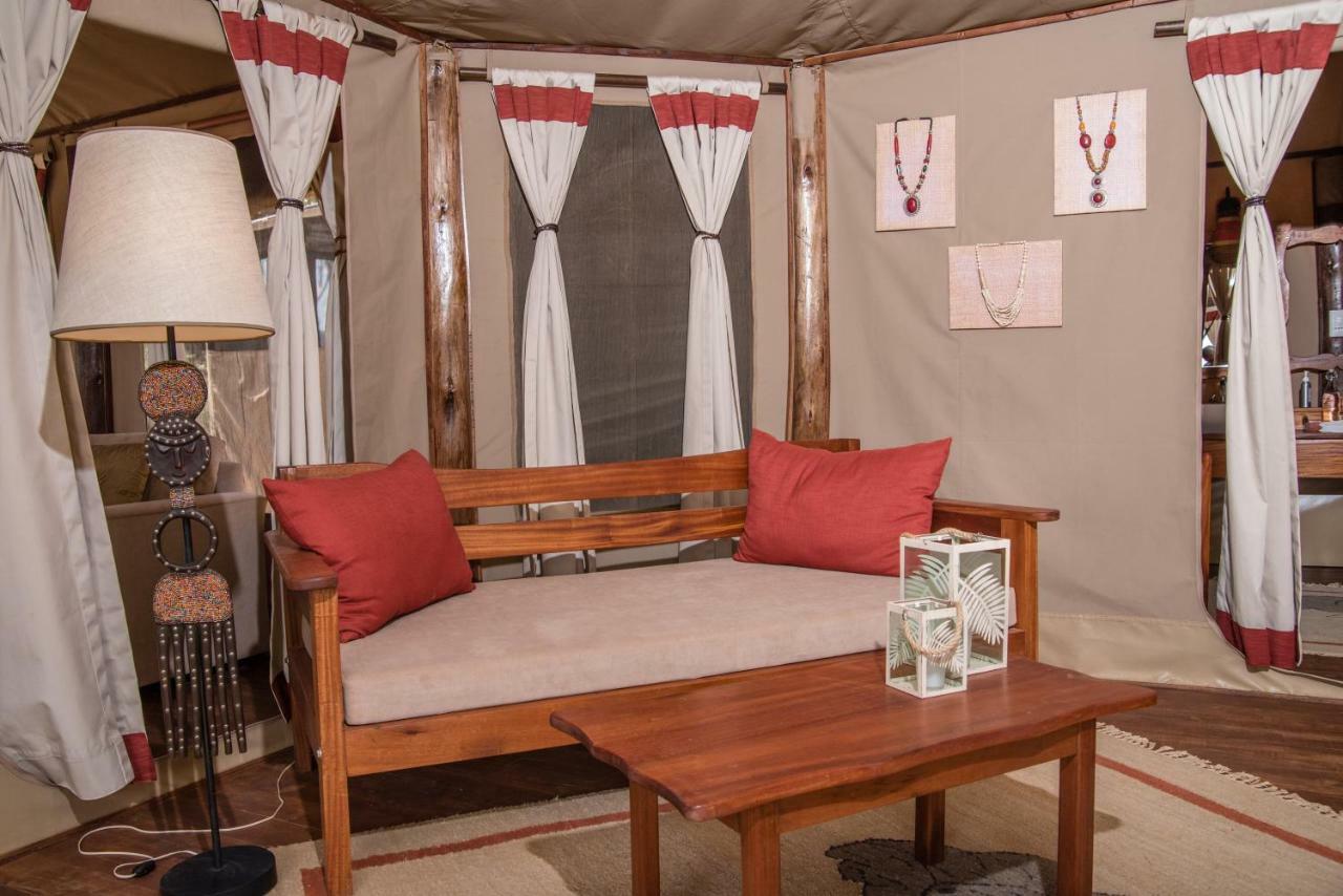 Elephant Bedroom Camp - Samburu Archers Post المظهر الخارجي الصورة