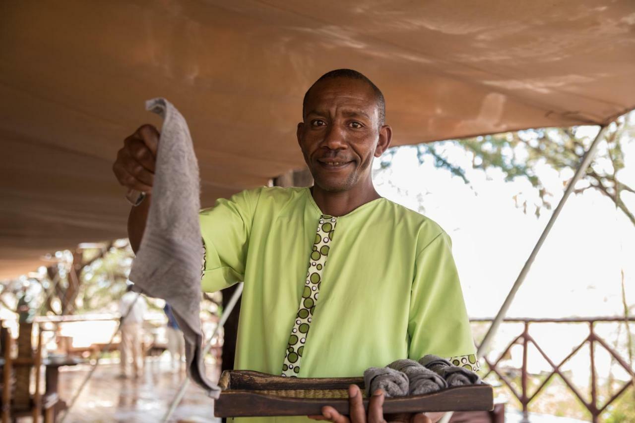 Elephant Bedroom Camp - Samburu Archers Post المظهر الخارجي الصورة